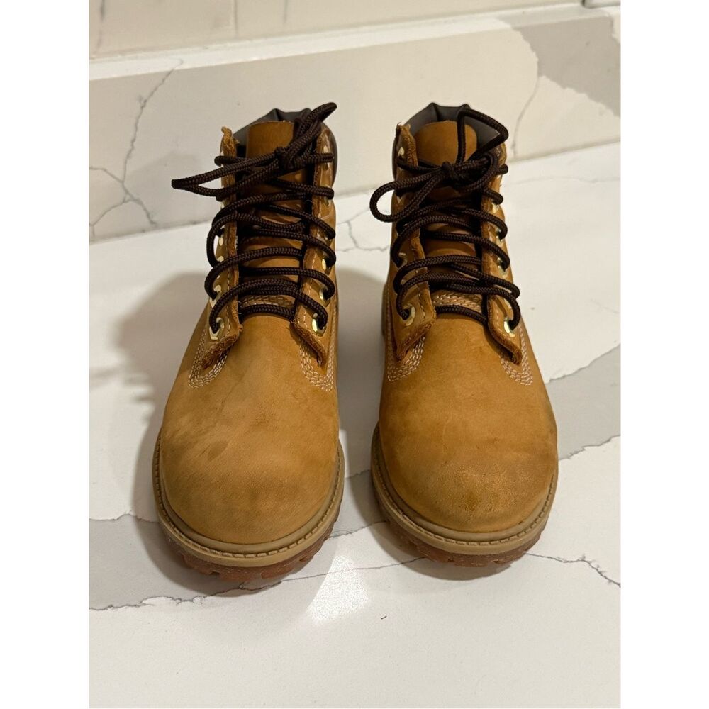 Timberland Classic Waterproof Wheat Nubuck 6” Boots | Boys 12 - Picture 5 of 7